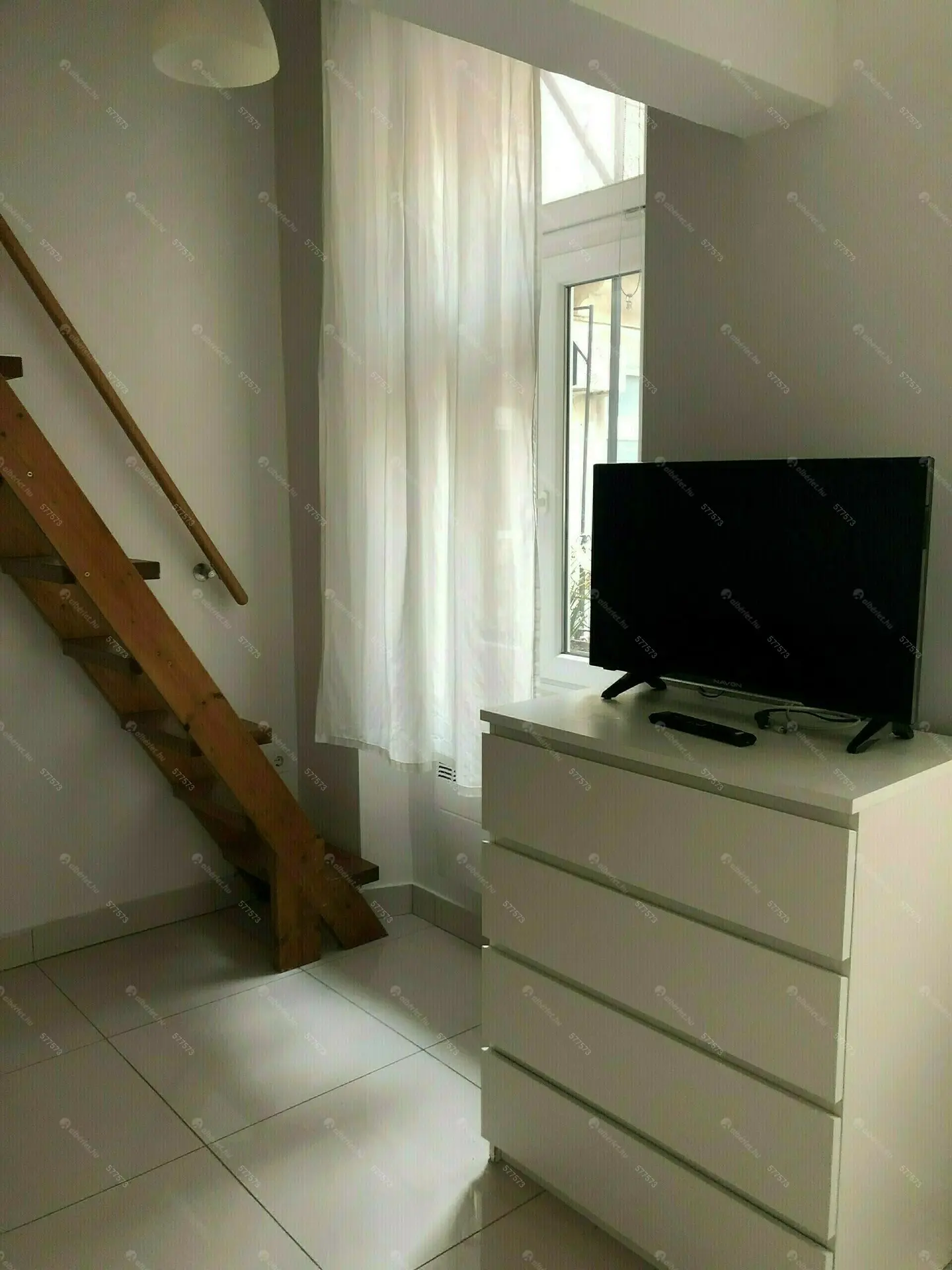 Kiadó albérlet 148000 Ft/hó áron: Budapest, VI. kerület  Podmaniczky utca. Mérete: 18 nm, 1 szobás | Alberlet.hu - 6211245