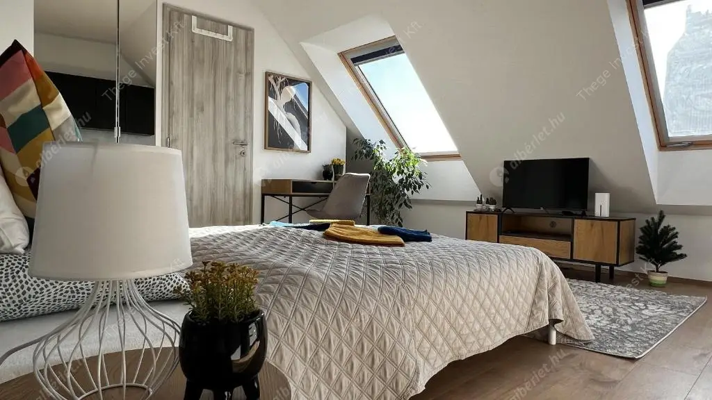 Kiadó albérlet 230000 Ft/hó áron: Budapest, VI. kerület  Podmaniczky utca. Mérete: 27 nm, 1 szobás | Alberlet.hu - 6622745