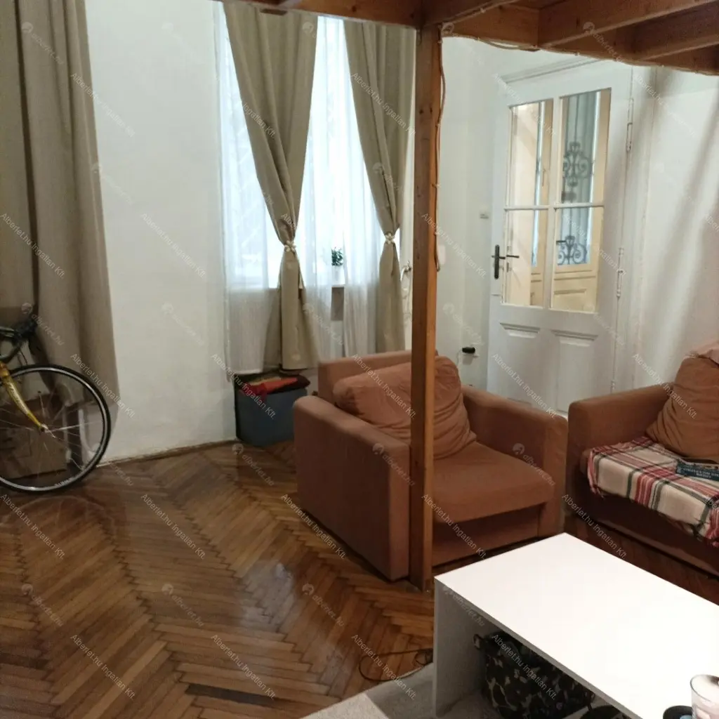 Kiadó albérlet 170000 Ft/hó áron: Budapest, VI. kerület  Podmaniczky utca. Mérete: 31 nm, 1 szobás | Alberlet.hu - 6702794