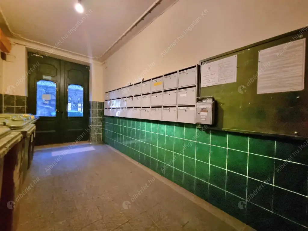 Kiadó albérlet 240000 Ft/hó áron: Budapest, VI. kerület  Podmaniczky utca. Mérete: 47 nm, 1 szobás | Alberlet.hu - 6598916