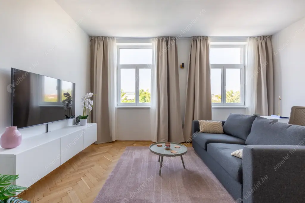 Kiadó albérlet 360000 Ft/hó áron: Budapest, VI. kerület  Podmaniczky utca. Mérete: 52 nm, 2 szobás | Alberlet.hu - 6598368