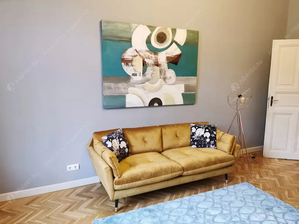 Kiadó albérlet 320000 Ft/hó áron: Budapest, VI. kerület  Podmaniczky utca. Mérete: 54 nm, 1 szobás | Alberlet.hu - 6565049