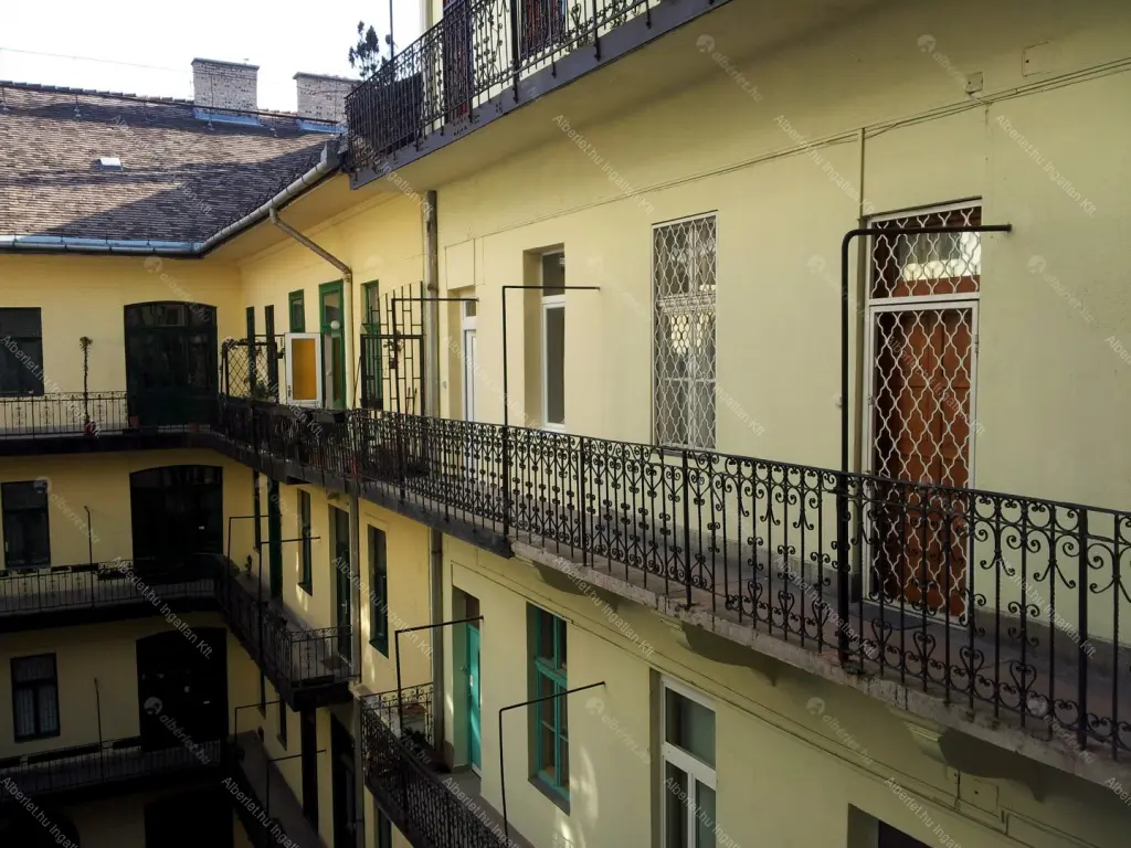 Kiadó albérlet 698000 Ft/hó áron: Budapest, VI. kerület  Podmaniczky utca. Mérete: 66 nm, 3 szobás | Alberlet.hu - 6647571