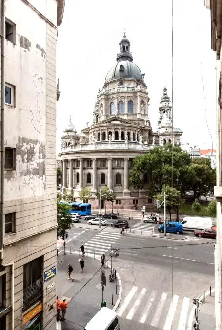 Kiadó albérlet 220000 Ft/hó áron: Budapest, VI. kerület  Révay köz. Mérete: 33 nm, 1 szobás | Alberlet.hu - 6635660