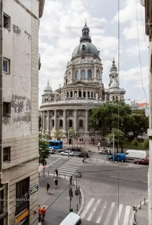 Kiadó albérlet 240000 Ft/hó áron: Budapest, VI. kerület  Révay köz. Mérete: 33 nm, 1 szobás | Alberlet.hu - 6632267