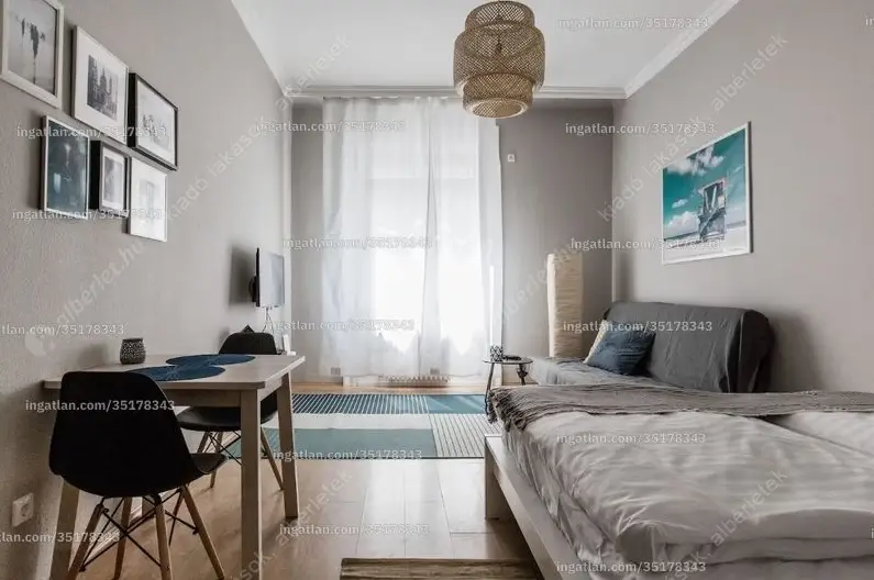 Kiadó albérlet 240000 Ft/hó áron: Budapest, VI. kerület  Révay köz. Mérete: 33 nm, 1 szobás | Alberlet.hu - 6632274