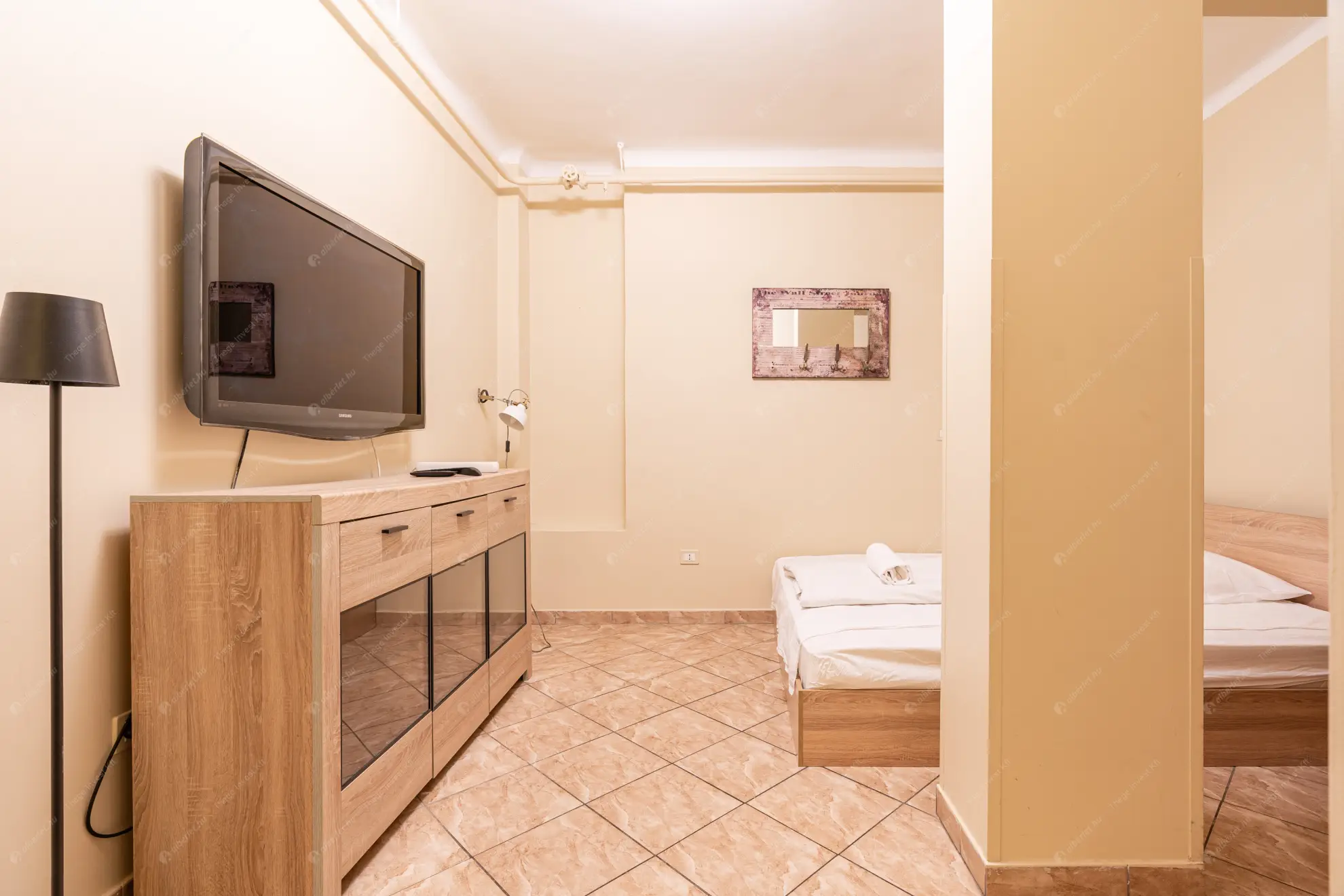 Kiadó albérlet 290000 Ft/hó áron: Budapest, VI. kerület  Révay köz. Mérete: 68 nm, 2 szobás | Alberlet.hu - 6612945