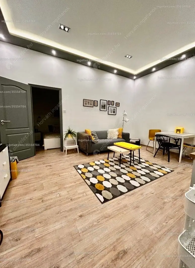 Kiadó albérlet 270000 Ft/hó áron: Budapest, VI. kerület  Rippl-Rónai utca. Mérete: 40 nm, 1 szobás | Alberlet.hu - 6610107