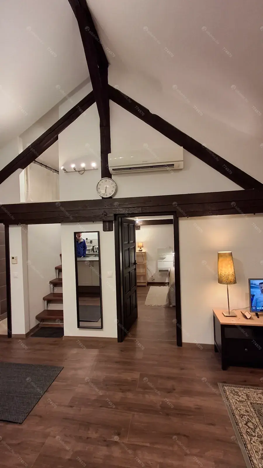 Kiadó albérlet 310000 Ft/hó áron: Budapest, VI. kerület  Rippl-Rónai utca. Mérete: 79 nm, 2 szobás | Alberlet.hu - 6658905