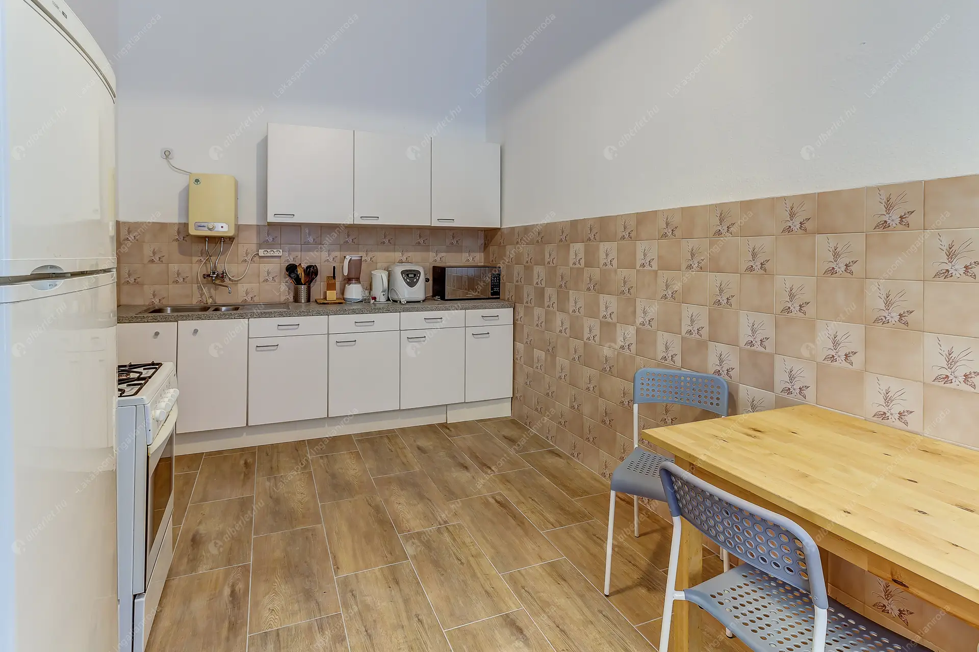 Kiadó albérlet 325000 Ft/hó áron: Budapest, VI. kerület  Rózsa utca. Mérete: 112 nm, 4 szobás | Alberlet.hu - 6617138