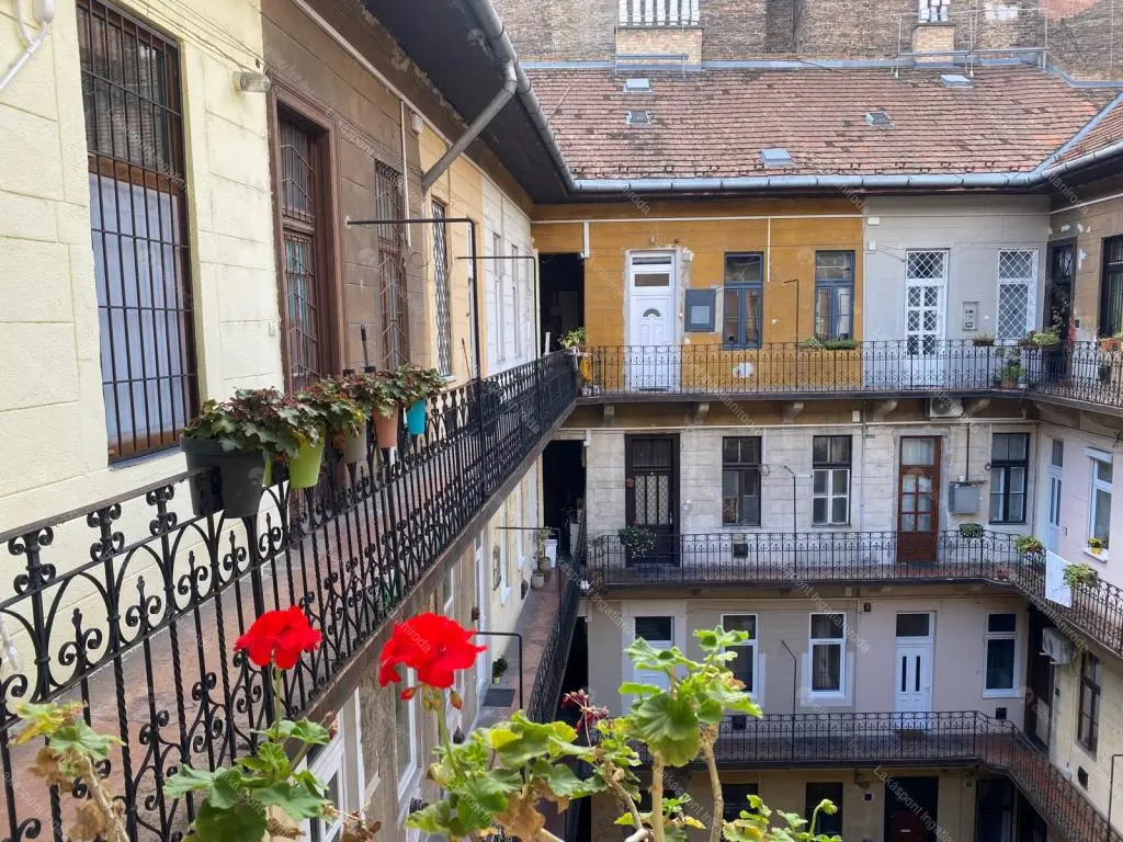 Kiadó albérlet 170000 Ft/hó áron: Budapest, VI. kerület  Rózsa utca. Mérete: 20 nm, 1 szobás | Alberlet.hu - 6650619