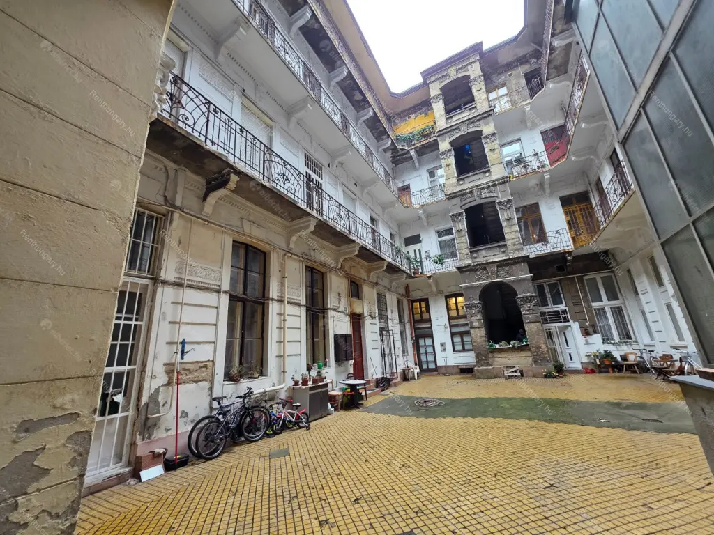 Kiadó albérlet 195000 Ft/hó áron: Budapest, VI. kerület  Rózsa utca. Mérete: 27 nm, 1 szobás | Alberlet.hu - 6650687