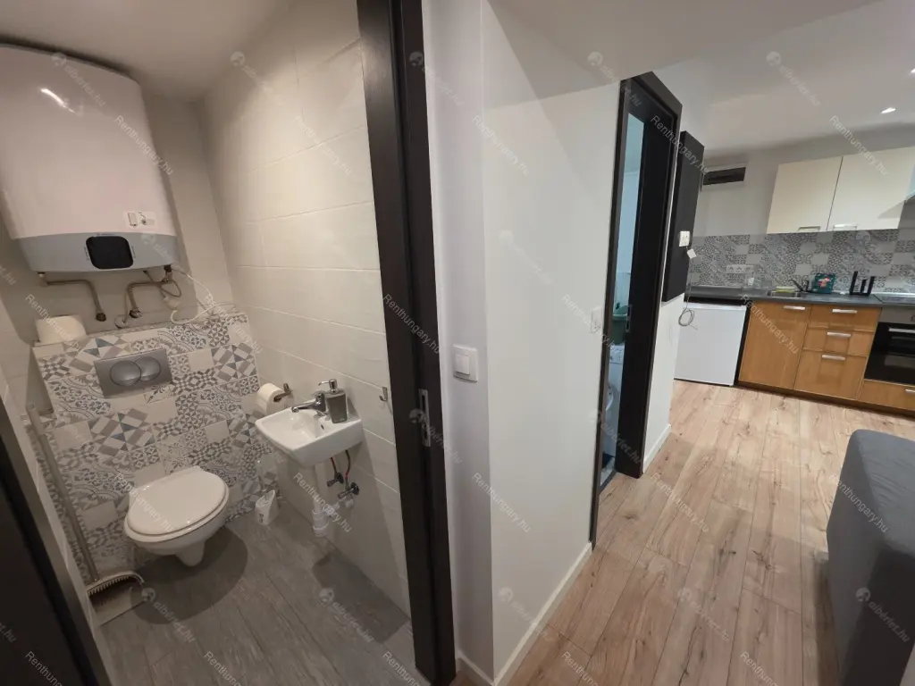 Kiadó albérlet 195000 Ft/hó áron: Budapest, VI. kerület  Rózsa utca. Mérete: 27 nm, 1 szobás | Alberlet.hu - 6667464