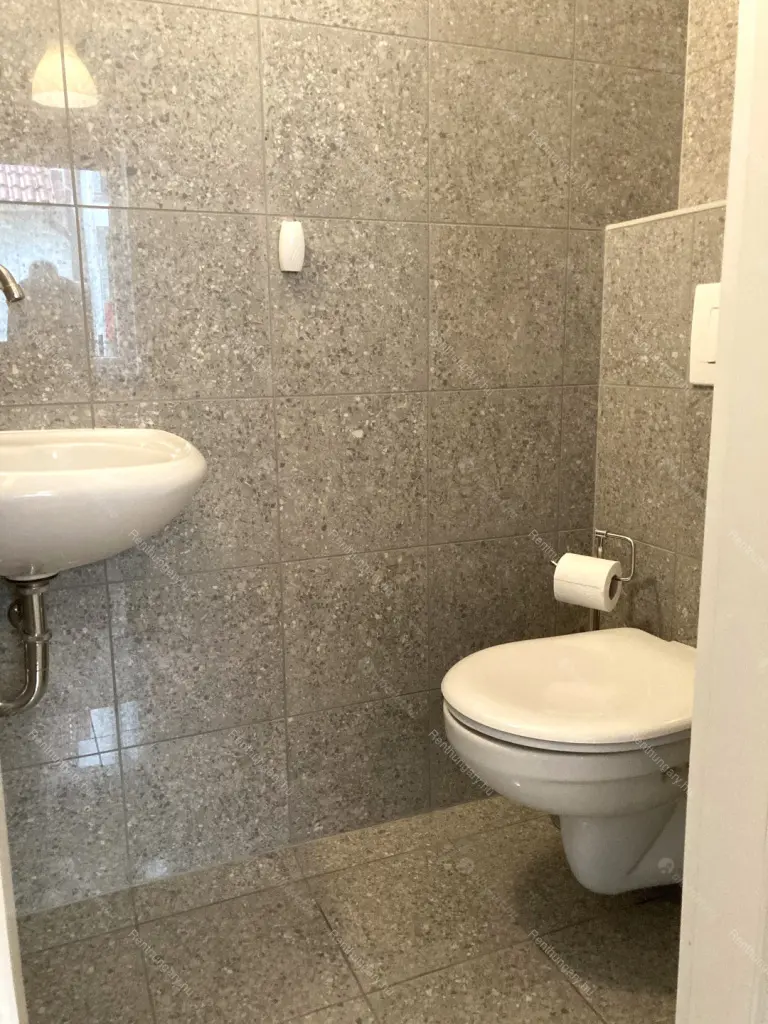 Kiadó albérlet 220000 Ft/hó áron: Budapest, VI. kerület  Rózsa utca. Mérete: 30 nm, 1 szobás | Alberlet.hu - 6690761