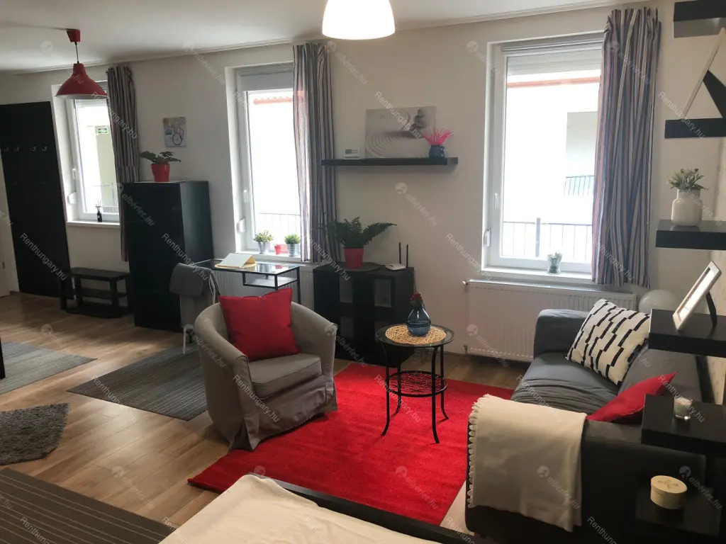 Kiadó albérlet 240000 Ft/hó áron: Budapest, VI. kerület  Rózsa utca. Mérete: 33 nm, 1 szobás | Alberlet.hu - 6045365