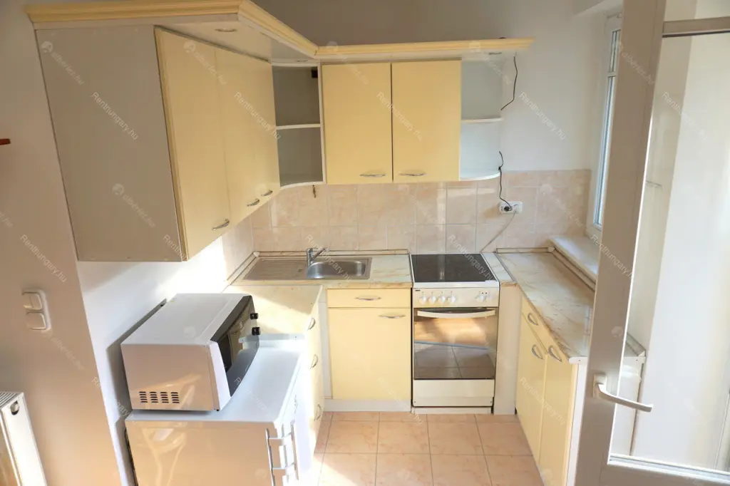 Kiadó albérlet 240000 Ft/hó áron: Budapest, VI. kerület  Rózsa utca. Mérete: 38 nm, 1 szobás | Alberlet.hu - 6485520