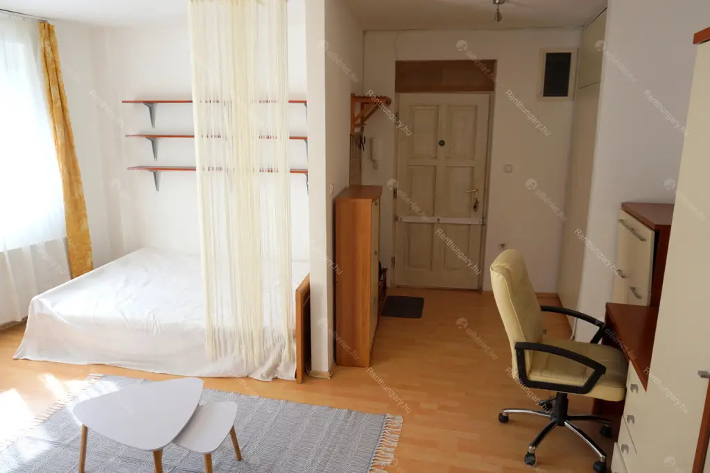 Kiadó albérlet 225000 Ft/hó áron: Budapest, VI. kerület  Rózsa utca. Mérete: 38 nm, 1 szobás | Alberlet.hu - 6678817