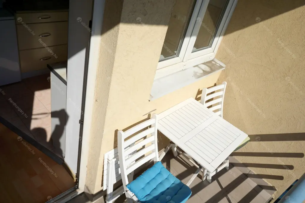 Kiadó albérlet 225000 Ft/hó áron: Budapest, VI. kerület  Rózsa utca. Mérete: 38 nm, 1 szobás | Alberlet.hu - 6678820