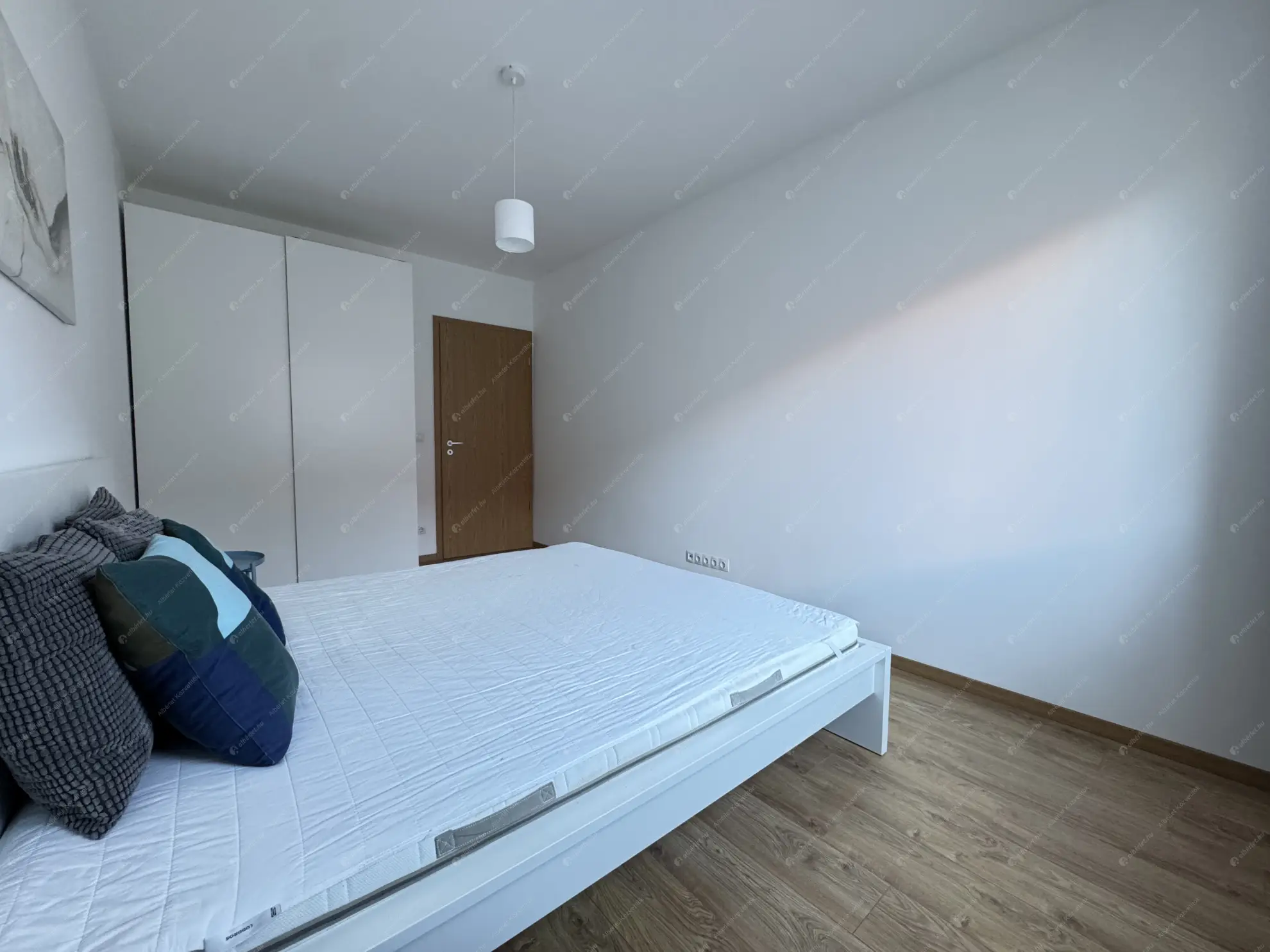 Kiadó albérlet 310000 Ft/hó áron: Budapest, VI. kerület  Rózsa utca. Mérete: 48 nm, 2 szobás | Alberlet.hu - 6591821