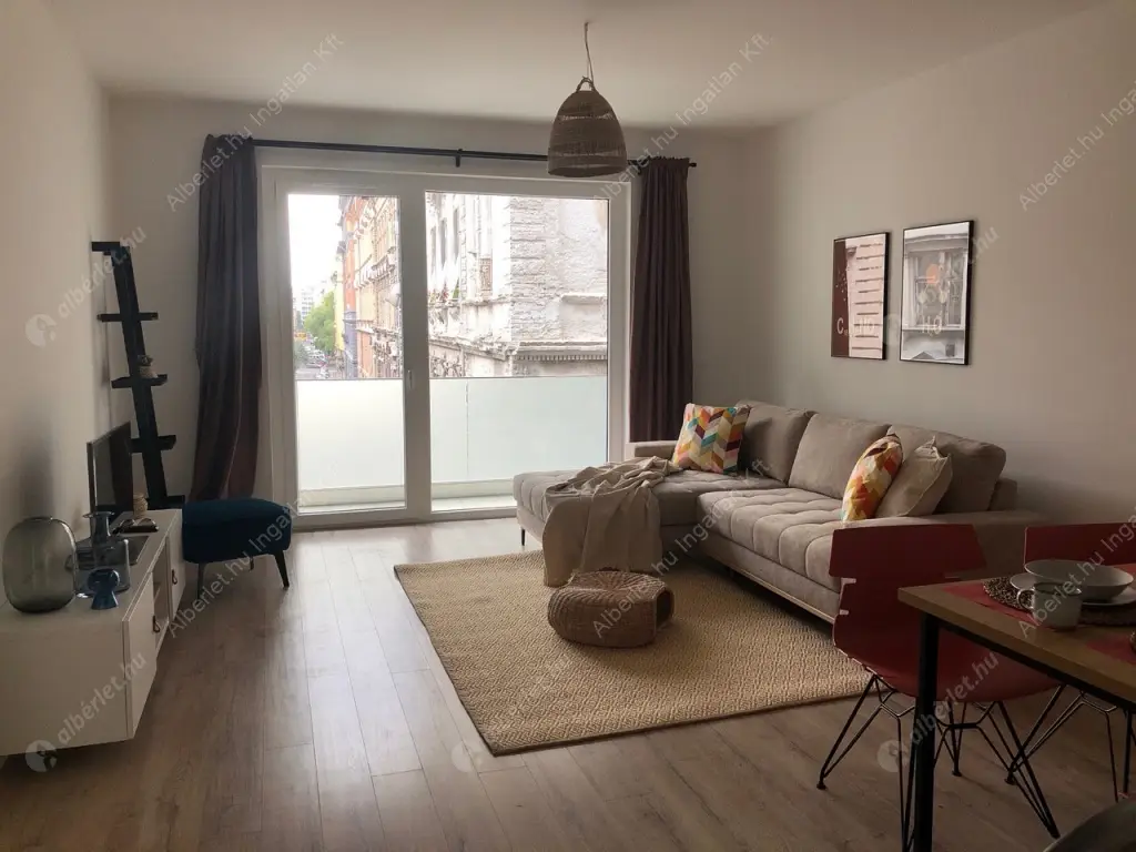 Kiadó albérlet 440000 Ft/hó áron: Budapest, VI. kerület  Rózsa utca. Mérete: 50 nm, 2 szobás | Alberlet.hu - 6580268