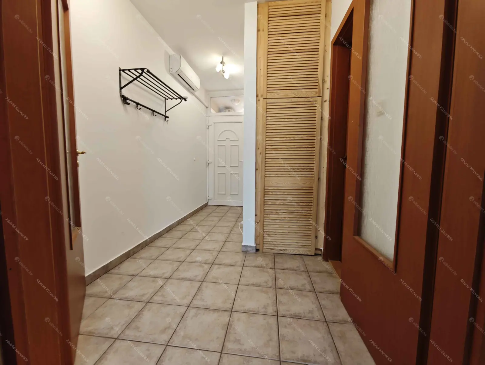 Kiadó albérlet 260000 Ft/hó áron: Budapest, VI. kerület  Rózsa utca. Mérete: 51 nm, 1 szobás | Alberlet.hu - 6662677