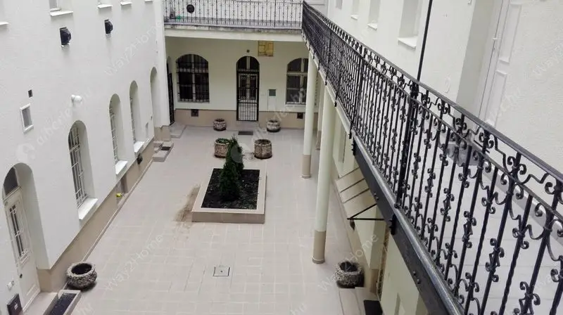 Kiadó albérlet 300000 Ft/hó áron: Budapest, VI. kerület  Rózsa utca. Mérete: 53 nm, 2 szobás | Alberlet.hu - 6627841