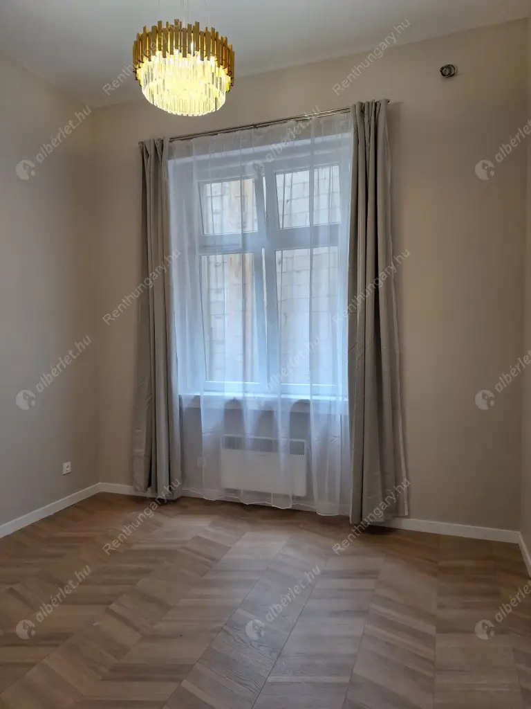 Kiadó albérlet 450000 Ft/hó áron: Budapest, VI. kerület  Rózsa utca. Mérete: 65 nm, 3 szobás | Alberlet.hu - 6528702