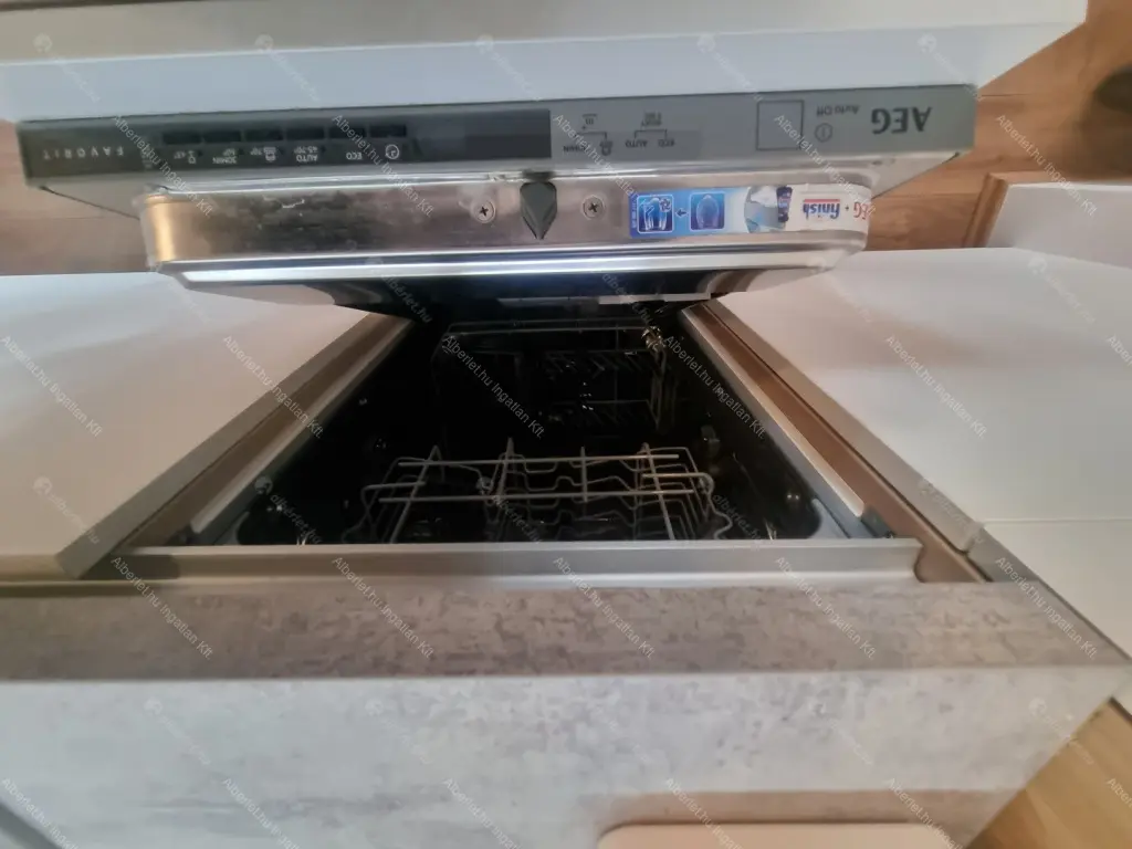 Kiadó albérlet 520000 Ft/hó áron: Budapest, VI. kerület  Rózsa utca. Mérete: 65 nm, 3 szobás | Alberlet.hu - 6701263