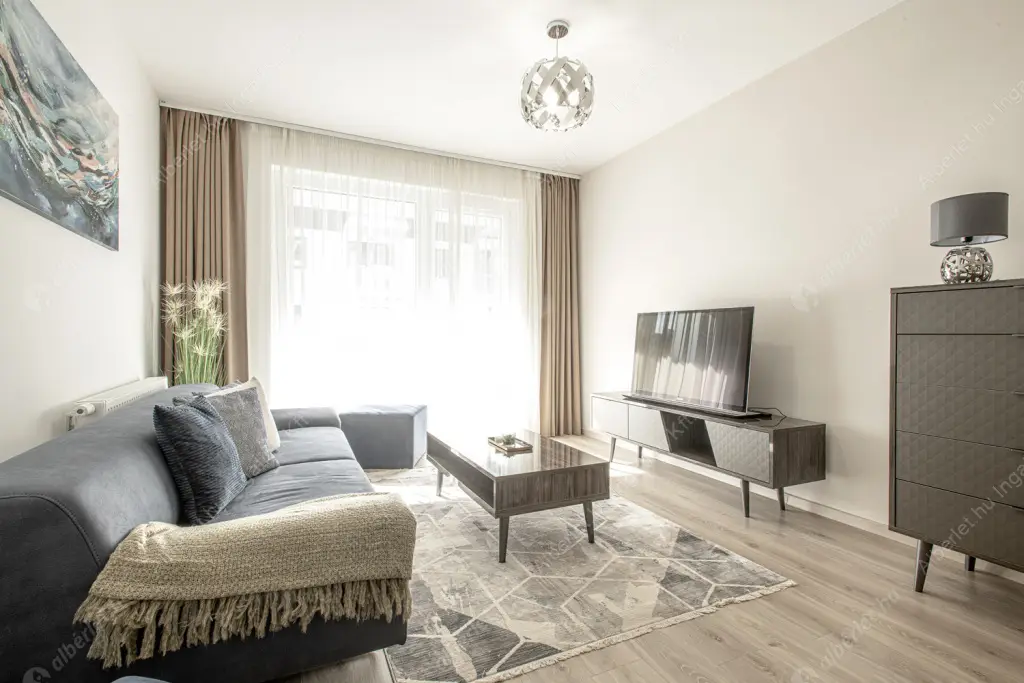 Kiadó albérlet 490000 Ft/hó áron: Budapest, VI. kerület  Rózsa utca. Mérete: 66 nm, 3 szobás | Alberlet.hu - 6603480