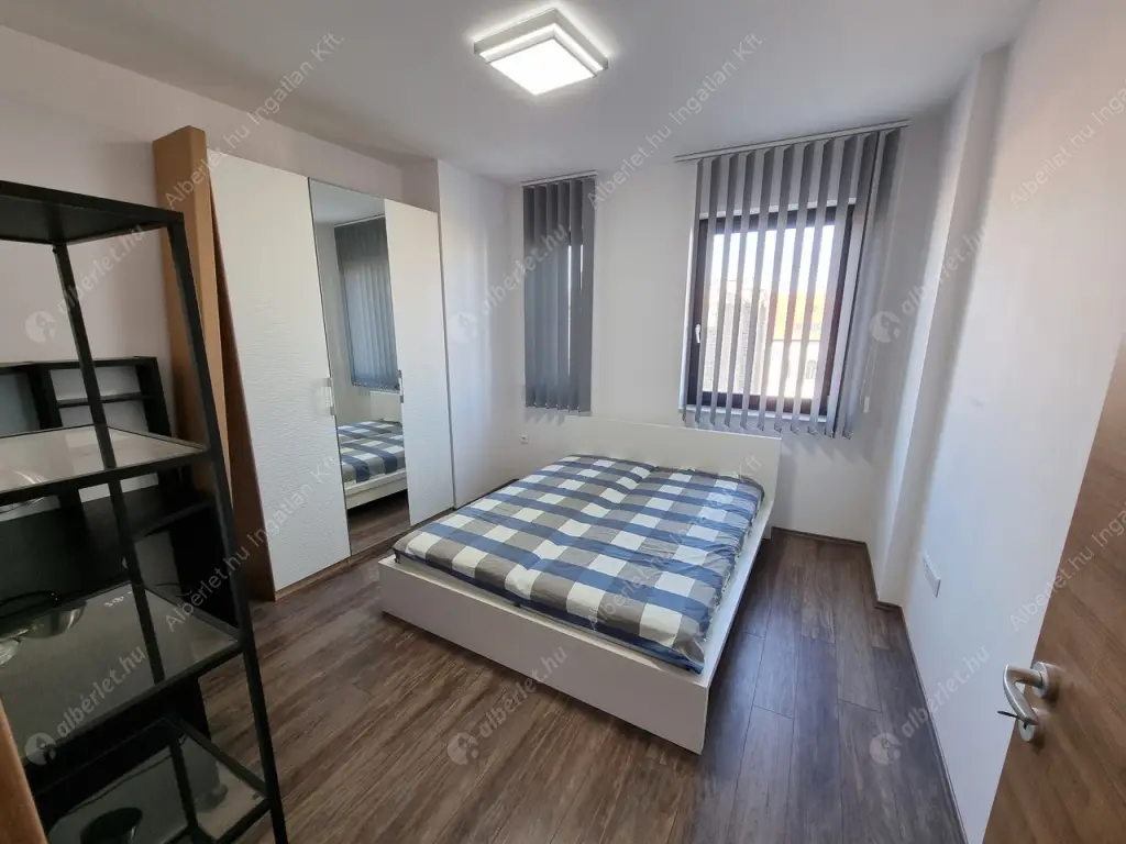 Kiadó albérlet 505000 Ft/hó áron: Budapest, VI. kerület  Rózsa utca. Mérete: 69 nm, 3 szobás | Alberlet.hu - 5852679