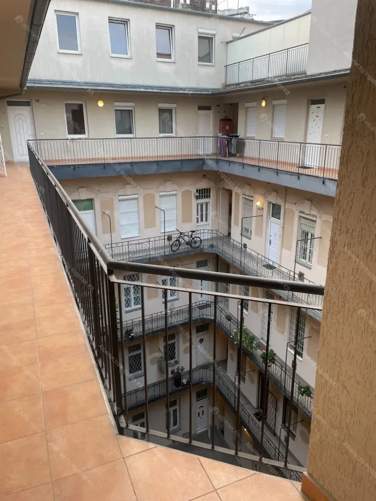 Kiadó albérlet 330000 Ft/hó áron: Budapest, VI. kerület  Rózsa utca. Mérete: 70 nm, 2 szobás | Alberlet.hu - 6663940