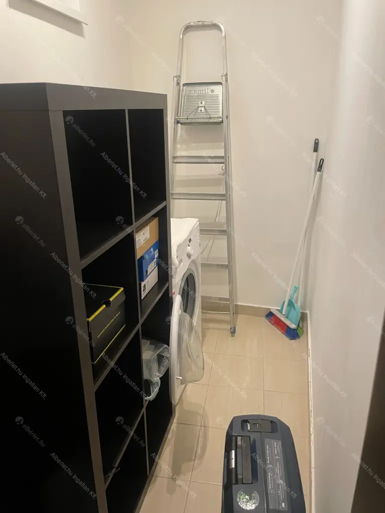 Kiadó albérlet 330000 Ft/hó áron: Budapest, VI. kerület  Rózsa utca. Mérete: 70 nm, 2 szobás | Alberlet.hu - 6663946