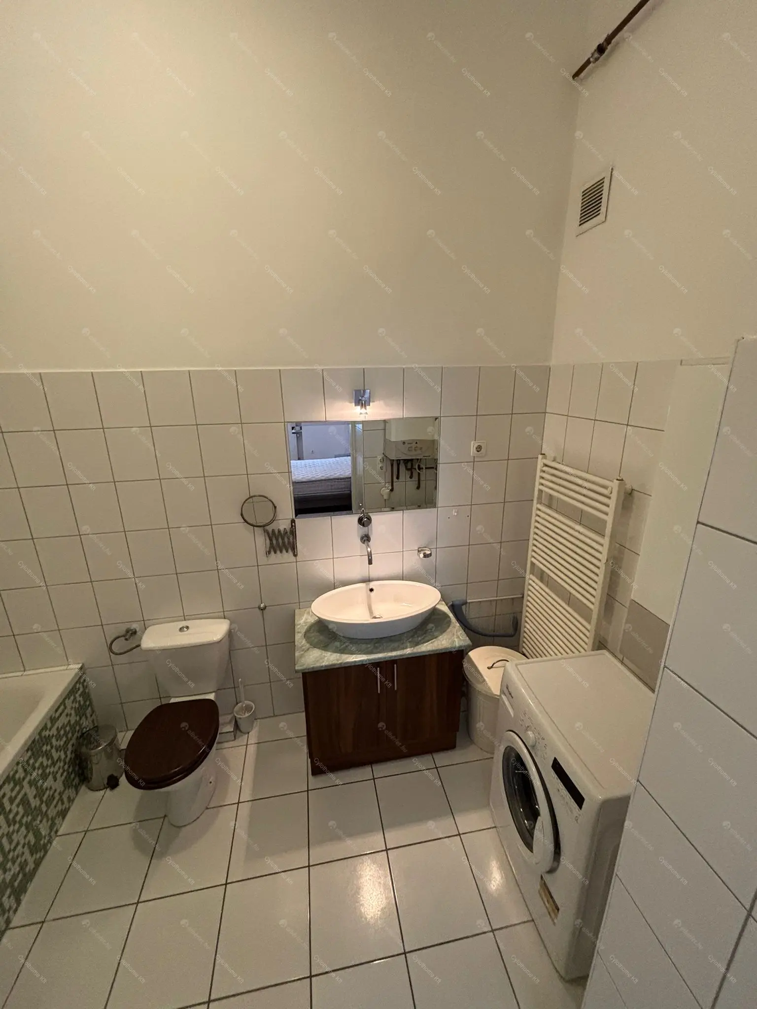 Kiadó albérlet 350000 Ft/hó áron: Budapest, VI. kerület  Rózsa utca. Mérete: 78 nm, 2 szobás | Alberlet.hu - 6650072