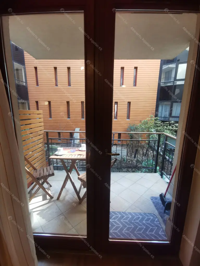 Kiadó albérlet 290000 Ft/hó áron: Budapest, VI. kerület  Székely Mihály utca. Mérete: 42 nm, 2 szobás | Alberlet.hu - 6698476