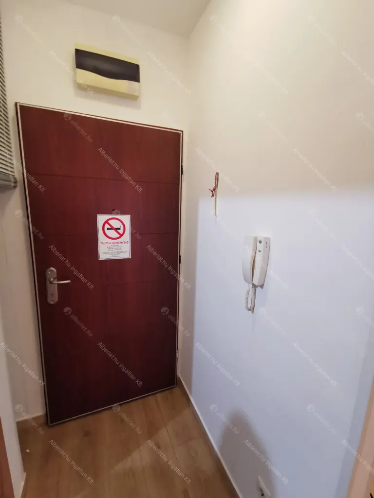 Kiadó albérlet 290000 Ft/hó áron: Budapest, VI. kerület  Székely Mihály utca. Mérete: 42 nm, 2 szobás | Alberlet.hu - 6698478