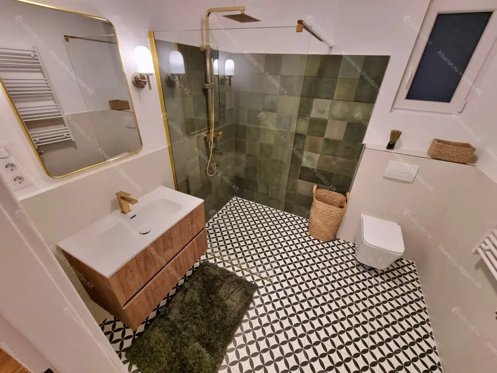 Kiadó albérlet 590000 Ft/hó áron: Budapest, VI. kerület  Székely Mihály utca. Mérete: 90 nm, 3 szobás | Alberlet.hu - 6653050