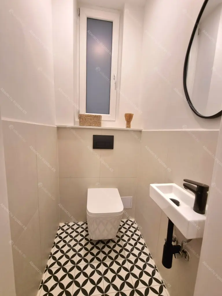 Kiadó albérlet 590000 Ft/hó áron: Budapest, VI. kerület  Székely Mihály utca. Mérete: 90 nm, 3 szobás | Alberlet.hu - 6653064