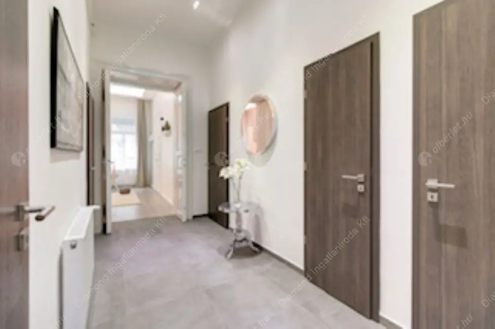 Kiadó albérlet 490000 Ft/hó áron: Budapest, VI. kerület  Székely Mihály utca. Mérete: 90 nm, 3 szobás | Alberlet.hu - 6625552