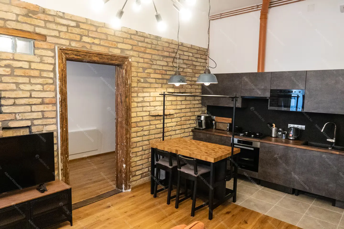 Kiadó albérlet 330000 Ft/hó áron: Budapest, VI. kerület  Szinyei Merse utca. Mérete: 47 nm, 2 szobás | Alberlet.hu - 6659970