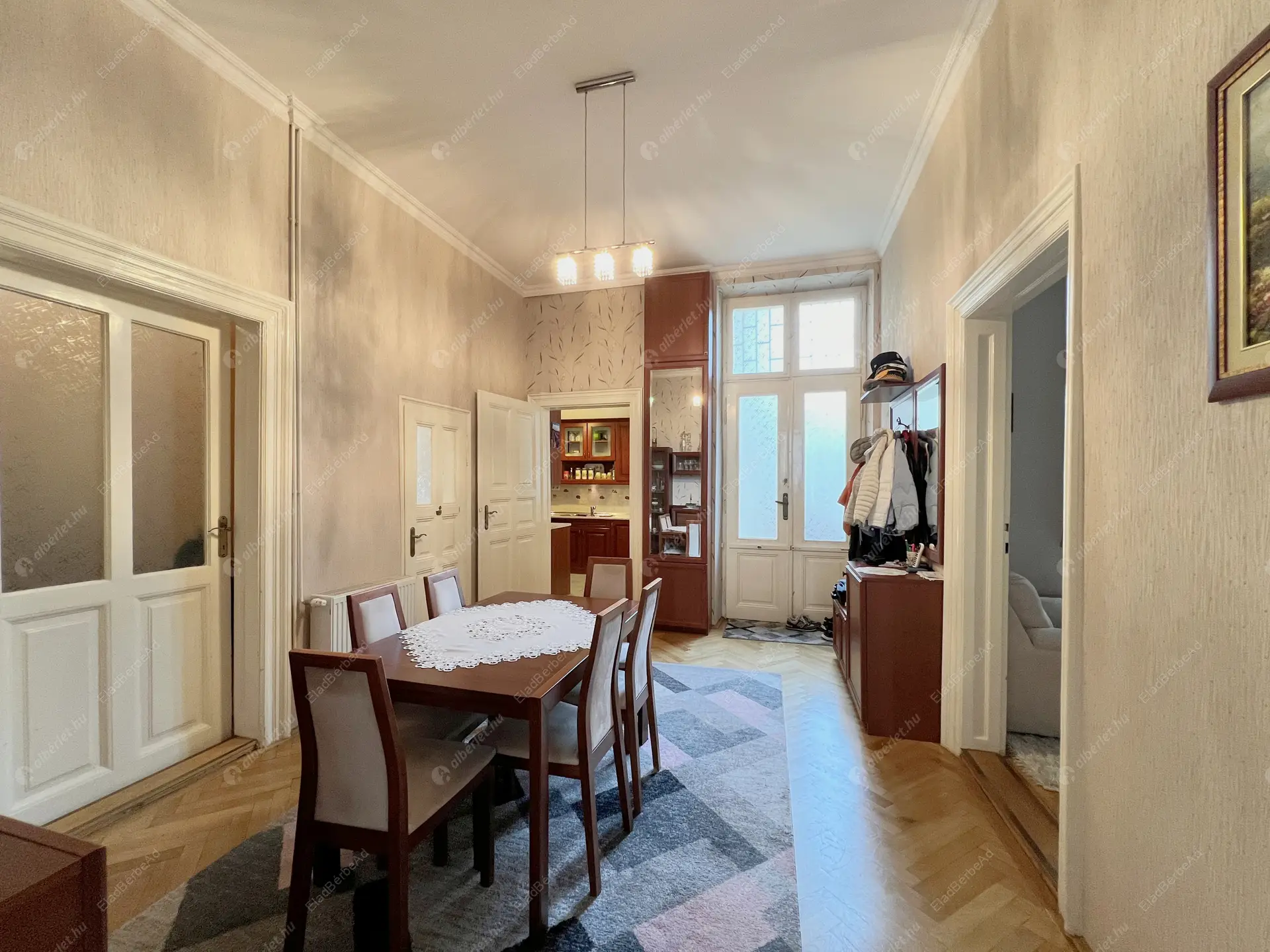 Kiadó albérlet 375000 Ft/hó áron: Budapest, VI. kerület  Szív utca. Mérete: 111 nm, 3 szobás | Alberlet.hu - 6498492