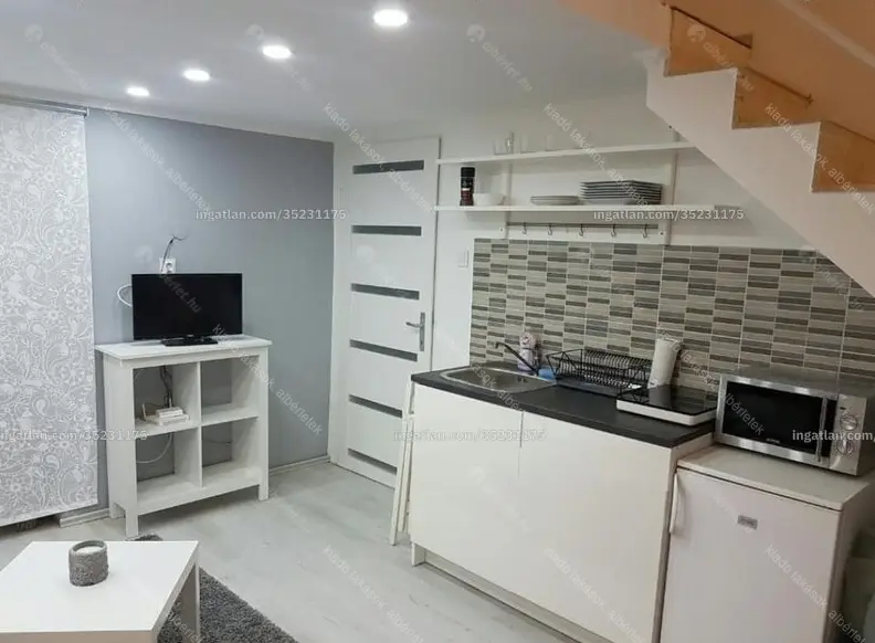 Kiadó albérlet 195000 Ft/hó áron: Budapest, VI. kerület  Szív utca. Mérete: 25 nm, 1 szobás | Alberlet.hu - 6653575