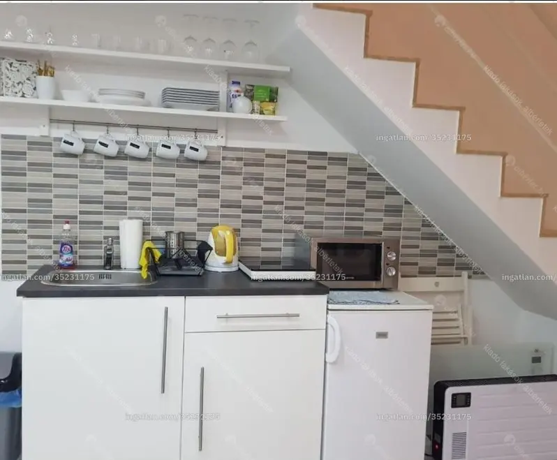 Kiadó albérlet 195000 Ft/hó áron: Budapest, VI. kerület  Szív utca. Mérete: 25 nm, 1 szobás | Alberlet.hu - 6653576