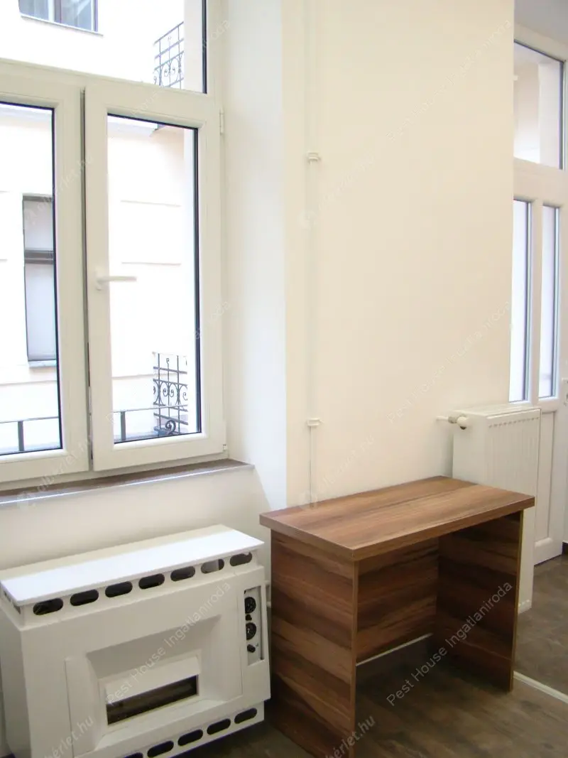 Kiadó albérlet 185000 Ft/hó áron: Budapest, VI. kerület  Szív utca. Mérete: 28 nm, 1 szobás | Alberlet.hu - 6595405