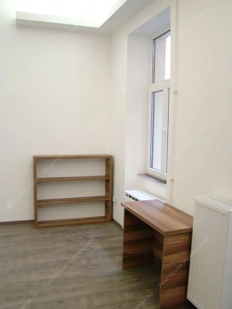 Kiadó albérlet 185000 Ft/hó áron: Budapest, VI. kerület  Szív utca. Mérete: 28 nm, 1 szobás | Alberlet.hu - 6595408