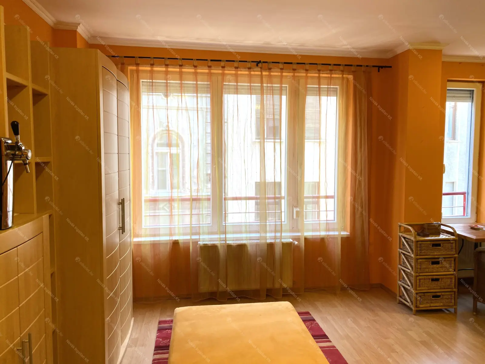 Kiadó albérlet 220000 Ft/hó áron: Budapest, VI. kerület  Szív utca. Mérete: 34 nm, 1 szobás | Alberlet.hu - 6669157