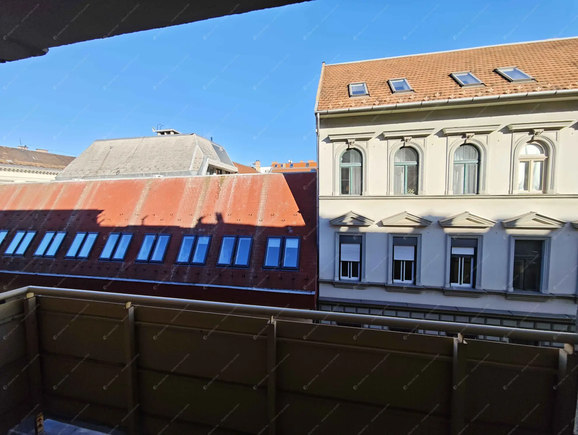 Kiadó albérlet 250000 Ft/hó áron: Budapest, VI. kerület  Szív utca. Mérete: 41 nm, 1 szobás | Alberlet.hu - 6636658