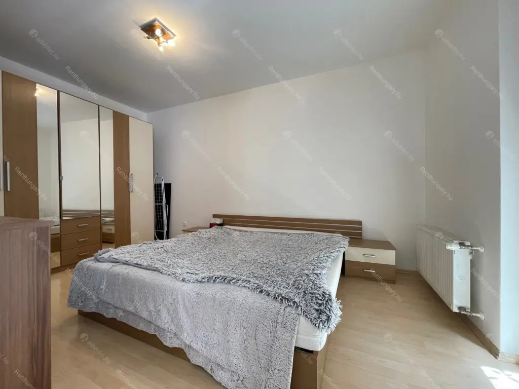 Kiadó albérlet 230000 Ft/hó áron: Budapest, VI. kerület  Szív utca. Mérete: 49 nm, 2 szobás | Alberlet.hu - 6242039