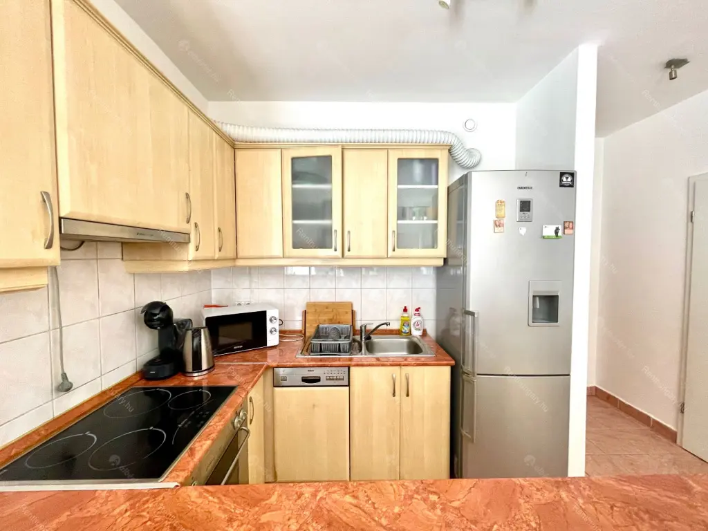 Kiadó albérlet 230000 Ft/hó áron: Budapest, VI. kerület  Szív utca. Mérete: 49 nm, 2 szobás | Alberlet.hu - 6704782