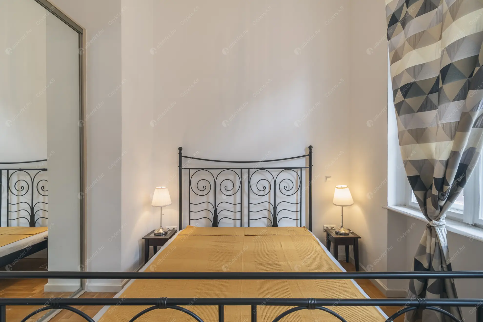 Kiadó albérlet 320000 Ft/hó áron: Budapest, VI. kerület  Szív utca. Mérete: 65 nm, 3 szobás | Alberlet.hu - 6601578