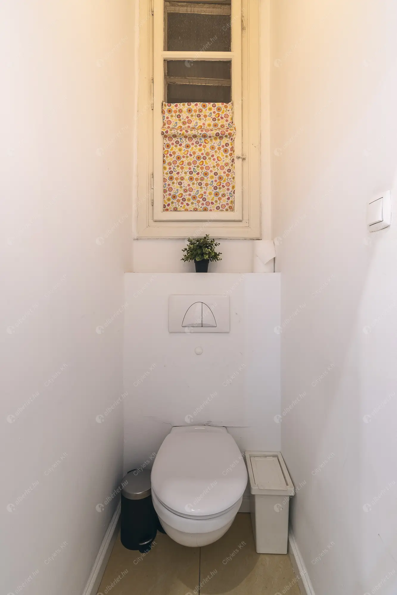 Kiadó albérlet 320000 Ft/hó áron: Budapest, VI. kerület  Szív utca. Mérete: 65 nm, 3 szobás | Alberlet.hu - 6601588